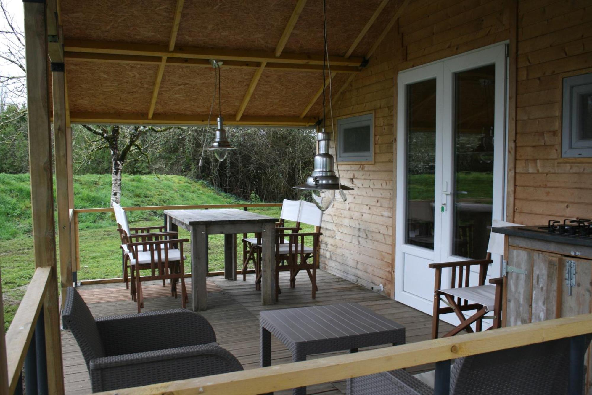 Domaine Des Hirondelles Villa Saint-Vincent-de-Cosse Bagian luar foto