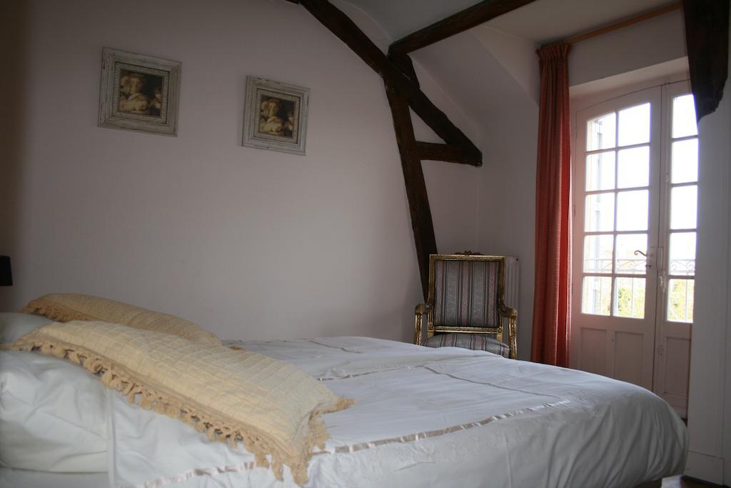 Domaine Des Hirondelles Villa Saint-Vincent-de-Cosse Ruang foto