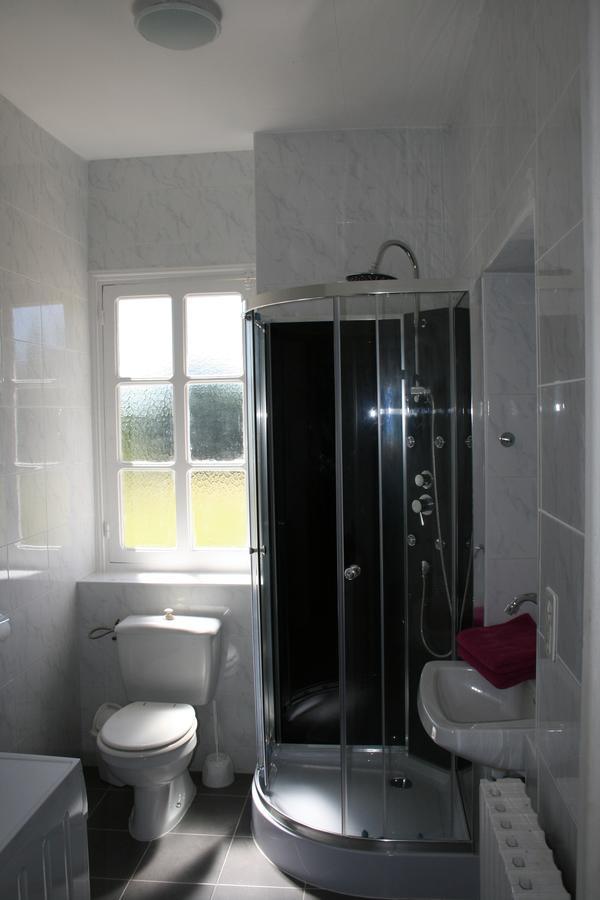 Domaine Des Hirondelles Villa Saint-Vincent-de-Cosse Bagian luar foto